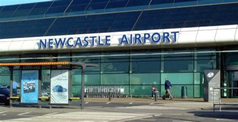 newcastle airport arrivals saturday